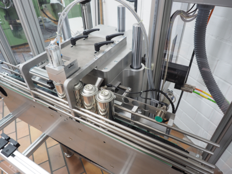 Montierte und geprüfte Baugruppe (Aufsetzstation)